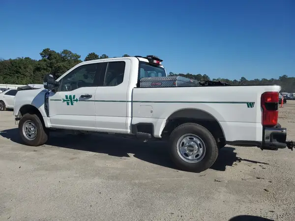 1FT7X2AA2REC20642 2024 FORD F250 - Image 2