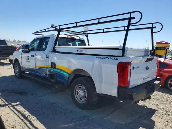 1FT7X2AA2REE59057 2024 FORD F250 - Image 2