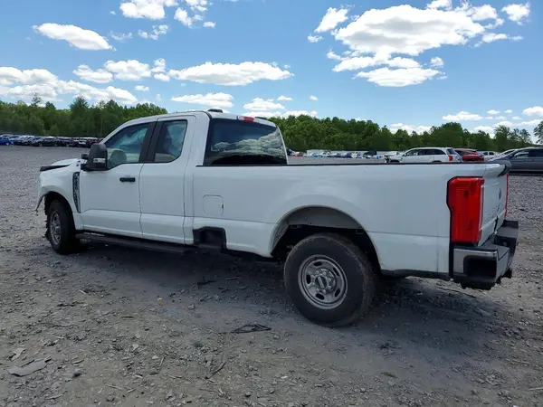 1FT7X2AA7REF16840 2024 FORD F250 - Image 2