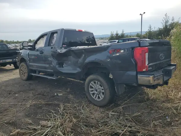 1FT7X2B60HEC18011 2017 FORD F250 - Image 2