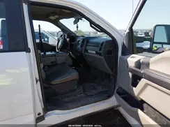 1FT7X2B60JEB52761 2018 FORD F250