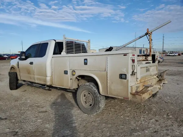 1FT7X2B60KED15507 2019 FORD F250 - Image 2
