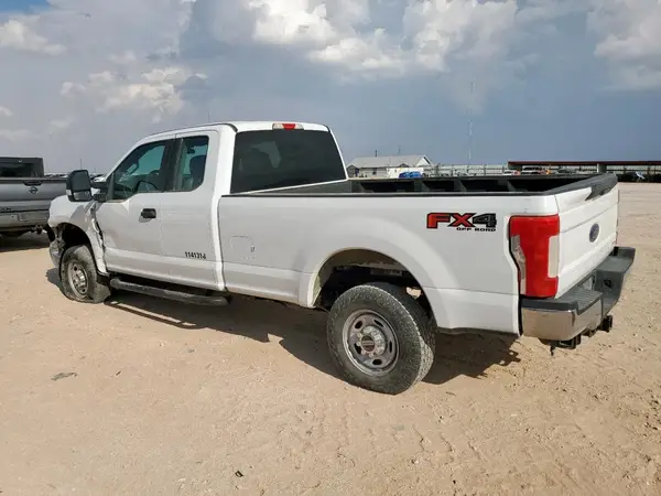 1FT7X2B60KEG23826 2019 FORD F250 - Image 2