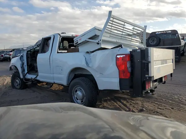 1FT7X2B60MED04817 2021 FORD F250 - Image 2