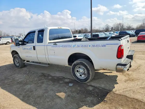 1FT7X2B61GEA37143 2016 FORD F250 - Image 2