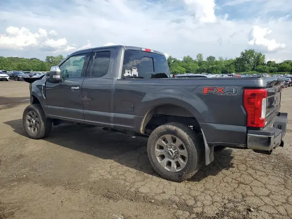 1FT7X2B61HEE53047 2017 FORD F250 - Image 2
