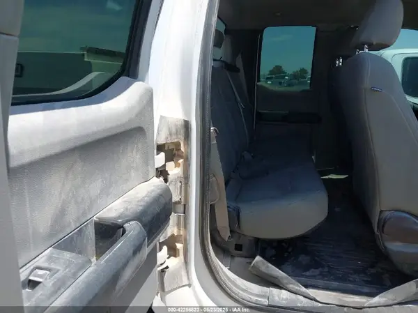 1FT7X2B61HEF18219 2017 FORD F250 - Image 8