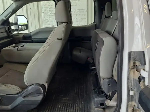 1FT7X2B61JEC48401 2018 FORD F250 - Image 2