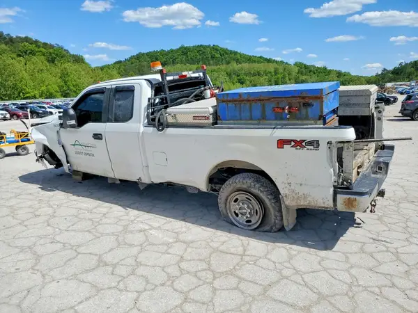 1FT7X2B61KED62089 2019 FORD F250 - Image 2