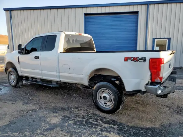 1FT7X2B61KEF50885 2019 FORD F250 - Image 2