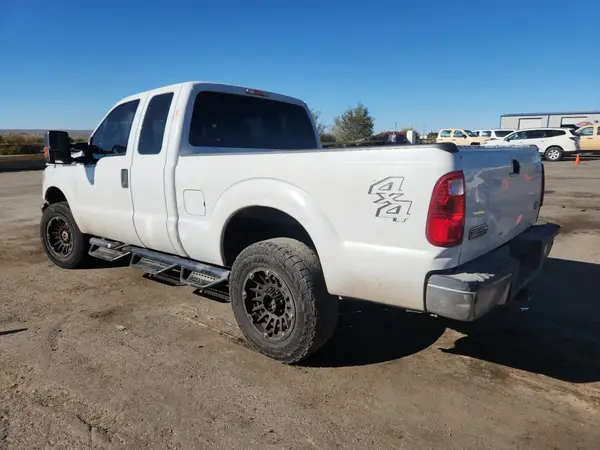 1FT7X2B62GEB54360 2016 FORD F250 - Image 2
