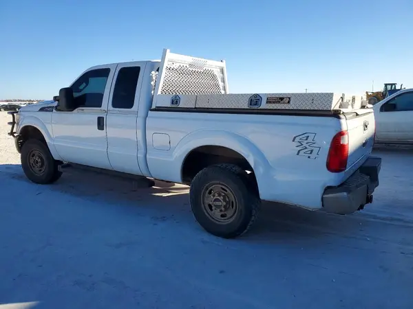 1FT7X2B62GEB63043 2016 FORD F250 - Image 2