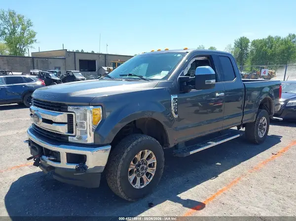 1FT7X2B62HEC27633 2017 FORD F250 - Image 2