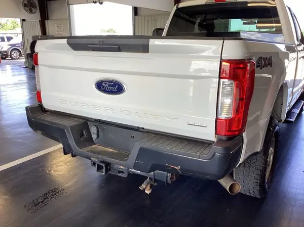 1FT7X2B62JEC63036 2018 FORD F250 - Image 2