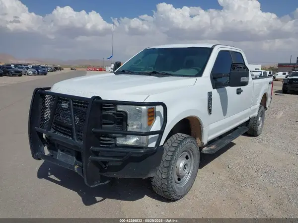 1FT7X2B62KED43261 2019 FORD F250 - Image 2