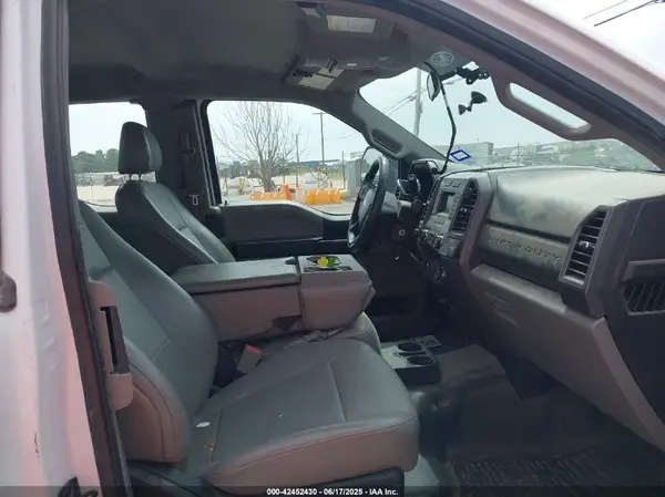 1FT7X2B62KEG56083 2019 FORD F250 - Image 1