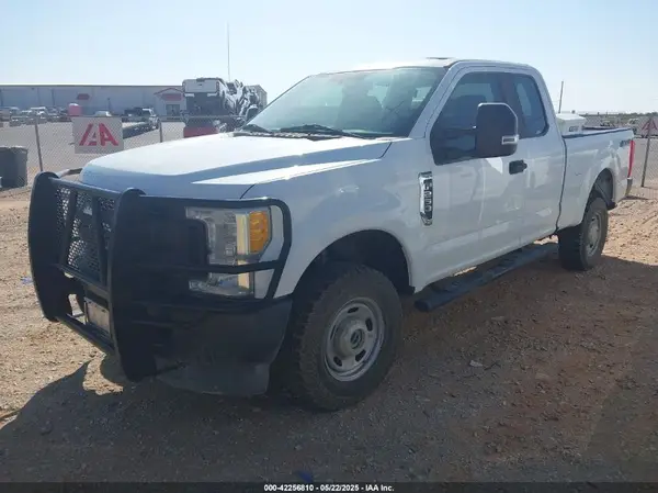 1FT7X2B63HEC15796 2017 FORD F250 - Image 2