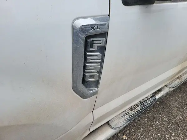 1FT7X2B63HEC65906 2017 FORD F250 - Image 2
