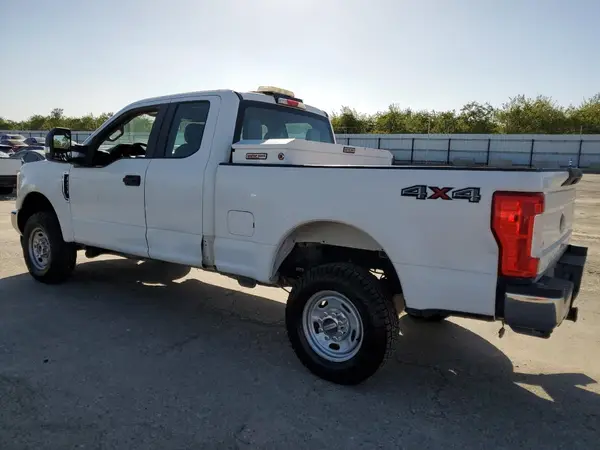 1FT7X2B63JEB11766 2018 FORD F250 - Image 2