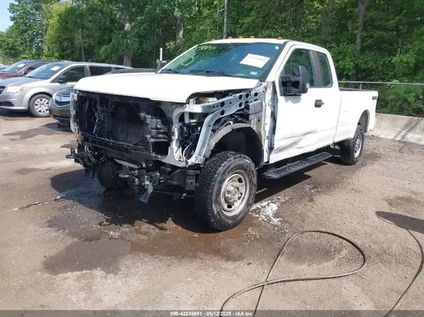 1FT7X2B63KEE99762 2019 FORD F250 - Image 2