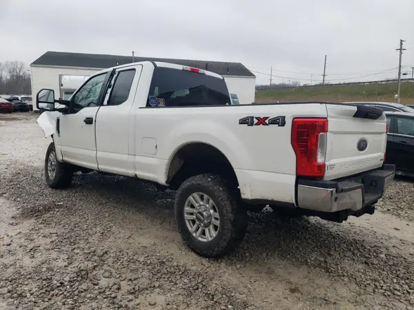 1FT7X2B63KEF59135 2019 FORD F250 - Image 2