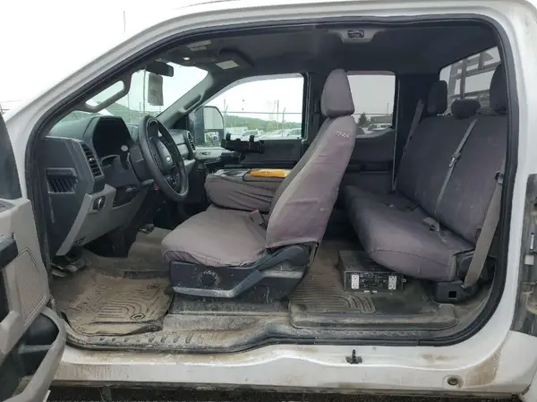 1FT7X2B64HEE06997 2017 FORD F250 - Image 2