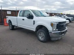 1FT7X2B64JEB09105 2018 FORD F250