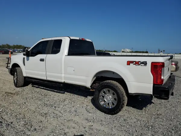 1FT7X2B64JEB71166 2018 FORD F250 - Image 2
