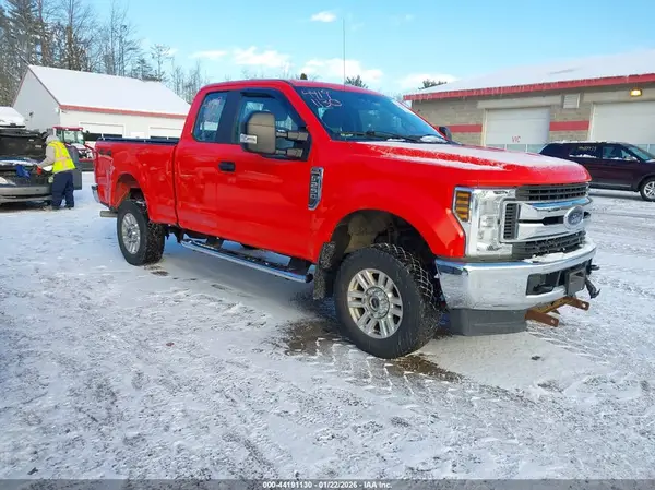 1FT7X2B64JEC85586 2018 FORD F250 - Image 1