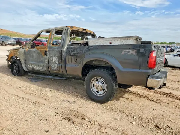 1FT7X2B65GEC74704 2016 FORD F250 - Image 2