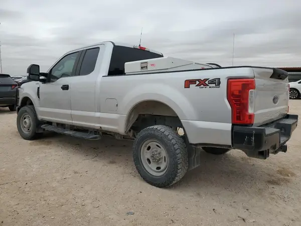 1FT7X2B65HEE48949 2017 FORD F250 - Image 2