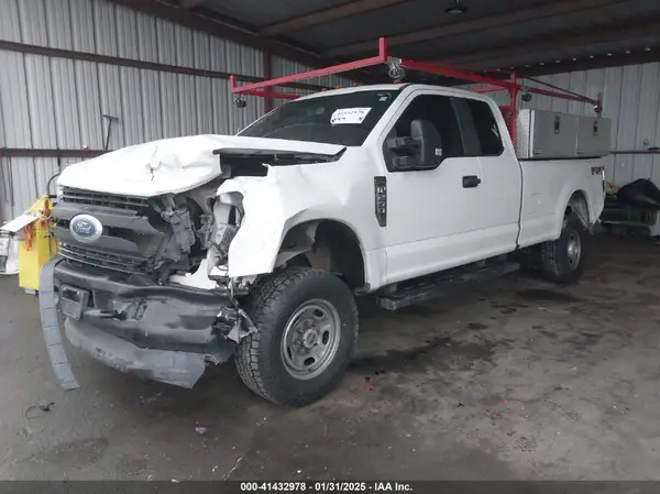 1FT7X2B65KED61737 2019 FORD F250 - Image 2