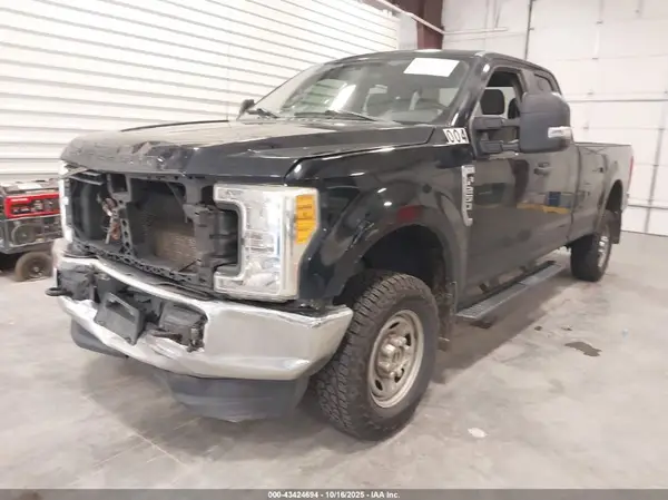 1FT7X2B66HEE09660 2017 FORD F250 - Image 2