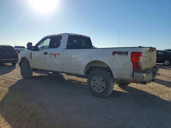 1FT7X2B66JED00069 2018 FORD F250 - Image 2