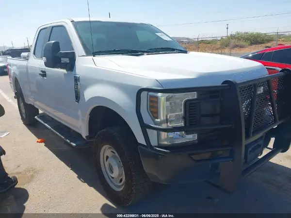 1FT7X2B66KED43263 2019 FORD F250 - Image 1