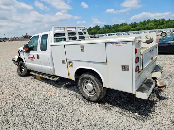 1FT7X2B67GEA85360 2016 FORD F250 - Image 2