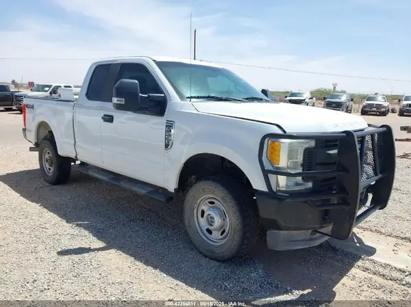 1FT7X2B67HEB14146 2017 FORD F250 - Image 1