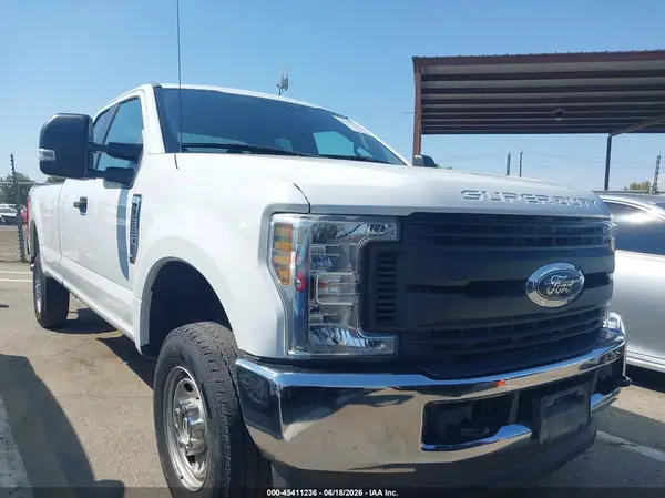 1FT7X2B67JEC84139 2018 FORD F250 - Image 1