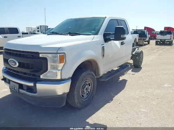 1FT7X2B67NED41980 2022 FORD F250 - Image 2