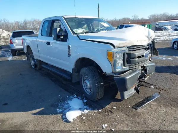 1FT7X2B68HEB80673 2017 FORD F250 - Image 1