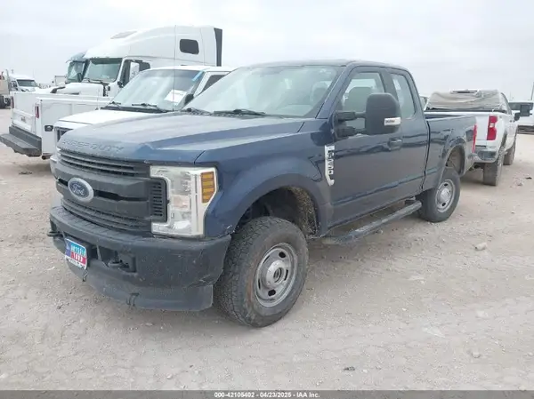 1FT7X2B68JEB42589 2018 FORD F250 - Image 2