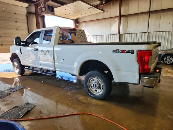 1FT7X2B68JEC03648 2018 FORD F250 - Image 2