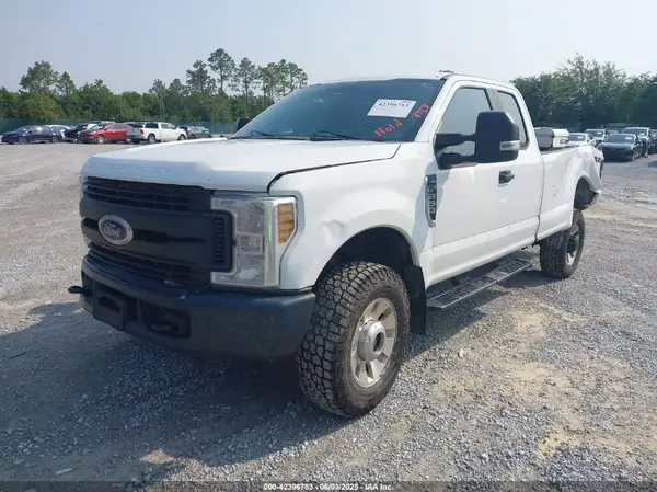 1FT7X2B68JEC68645 2018 FORD F250 - Image 2