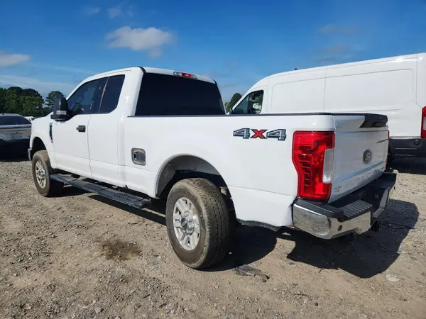 1FT7X2B68KEF22646 2019 FORD F250 - Image 2