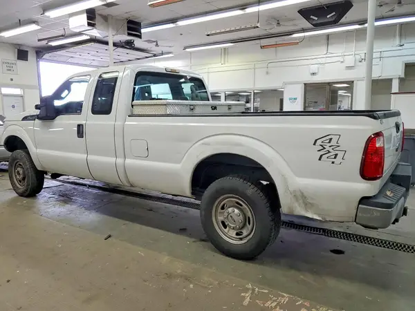 1FT7X2B69GEA28223 2016 FORD F250 - Image 2