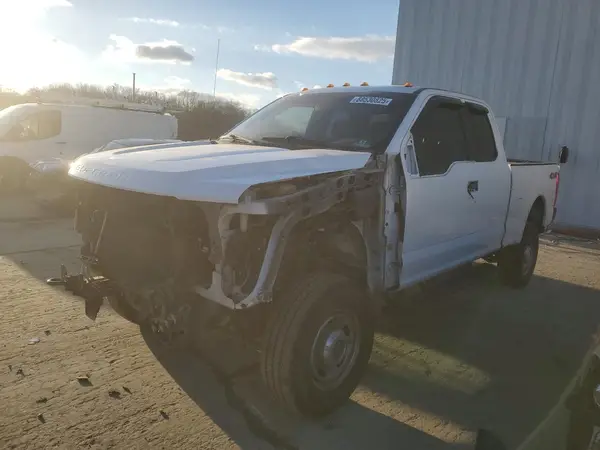 1FT7X2B69HED21492 2017 FORD F250 - Image 1