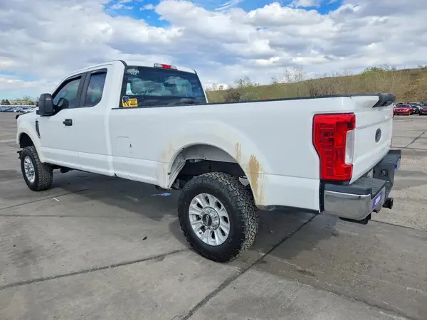 1FT7X2B69HED31780 2017 FORD F250 - Image 2