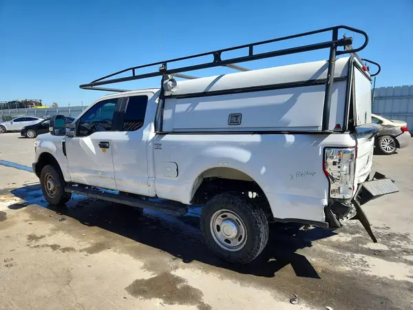 1FT7X2B69JEB66691 2018 FORD F250 - Image 2
