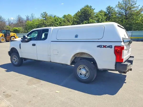 1FT7X2B69JEC95028 2018 FORD F250 - Image 2
