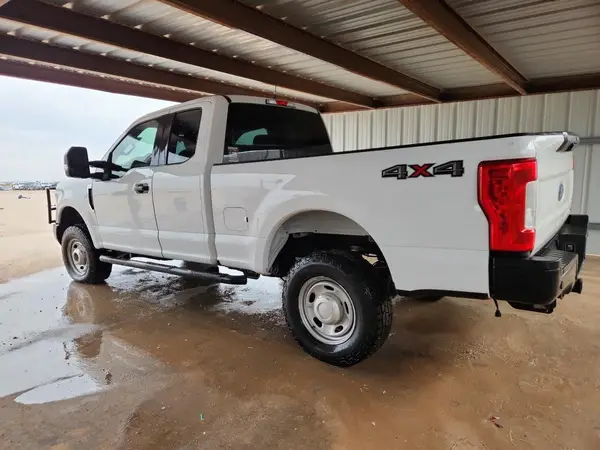 1FT7X2B69KEE68337 2019 FORD F250 - Image 2